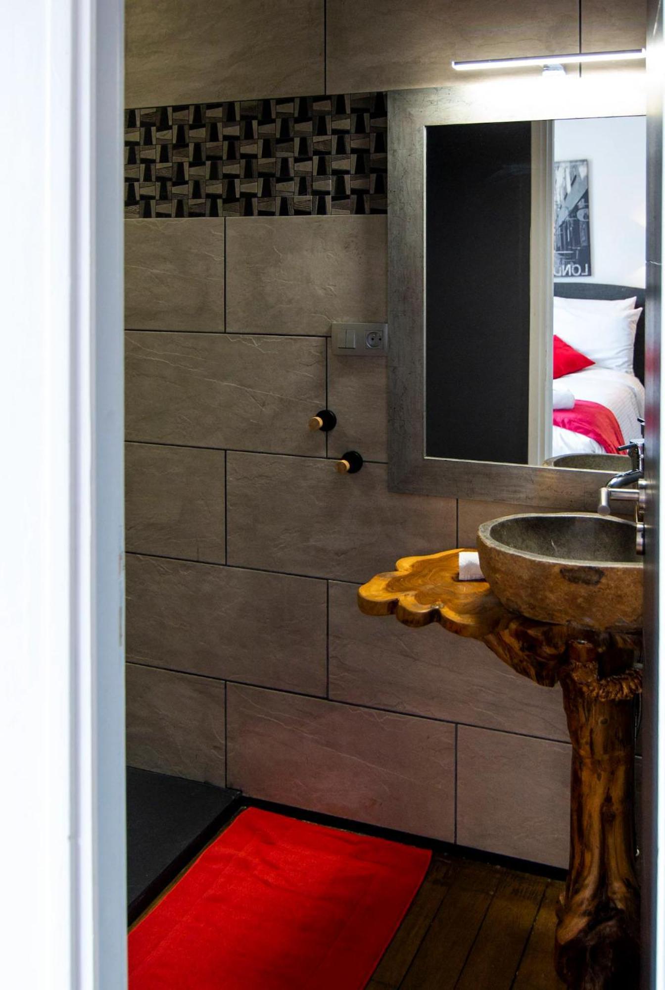 Les Suites Locarno Limoges Zewnętrze zdjęcie